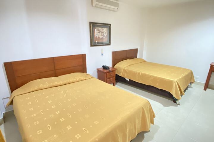 Room 12 of 65