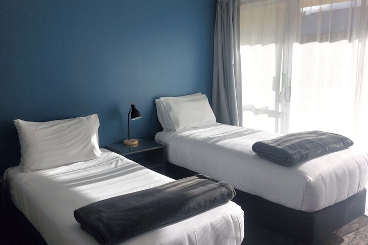 Room 8 of 43