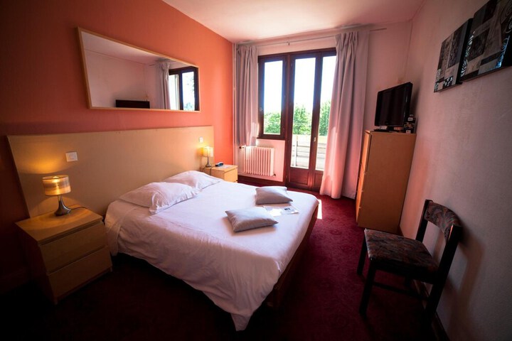Room 13 of 54