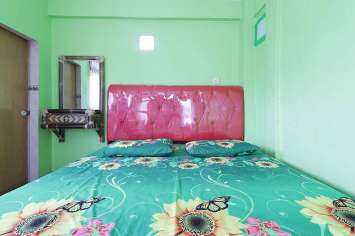 Room 12 of 56