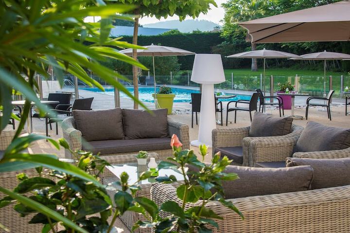 Hotel with Pool