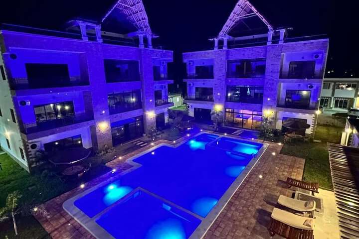 Hotel 63 of 71