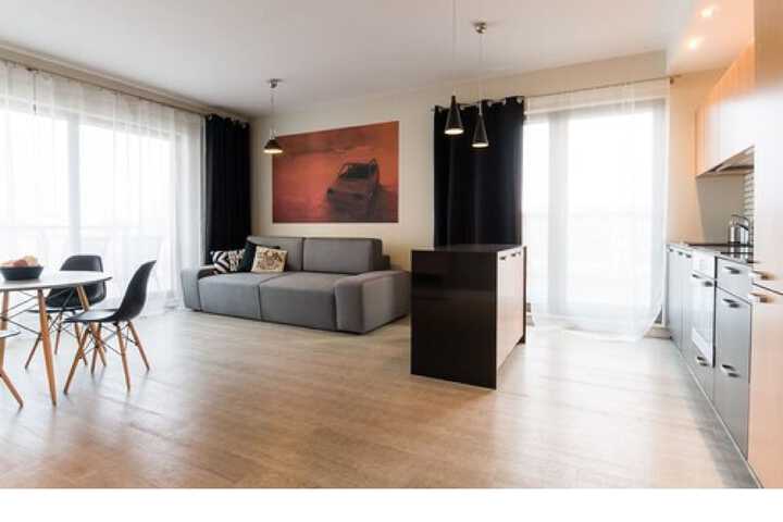 Room 80 of 183