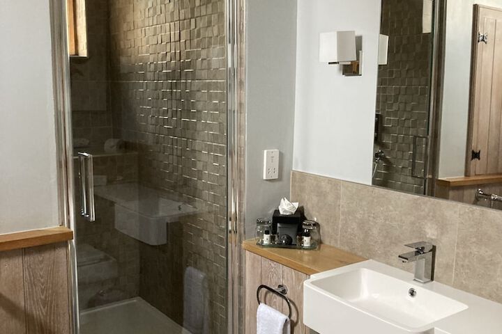 Clean Restrooms