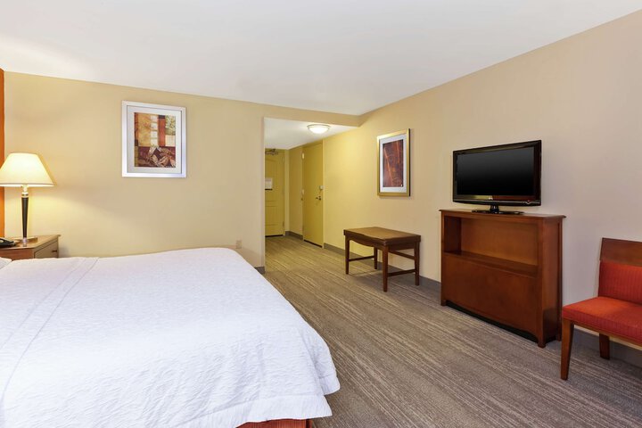 Room 18 of 36