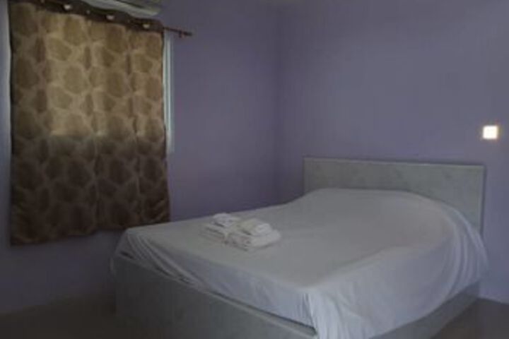 Room 15 of 21