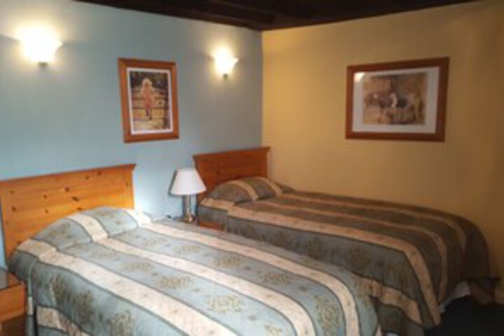 Room 13 of 15