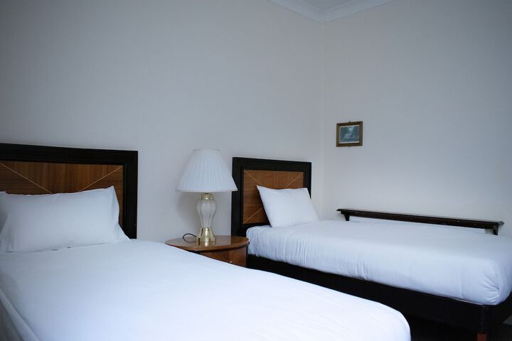 Room 9 of 54