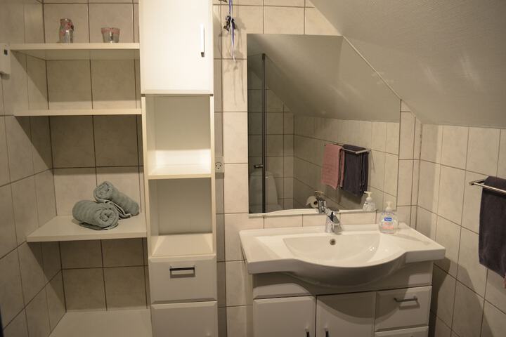 Room 102 of 135