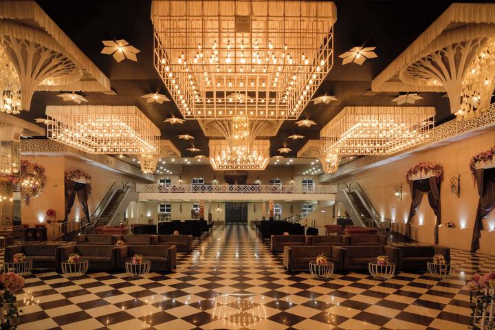 Ballroom/Hall 70 of 78