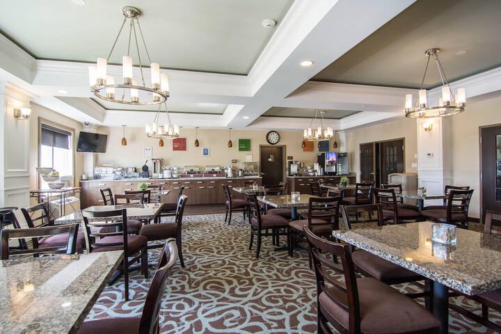 Breakfast area