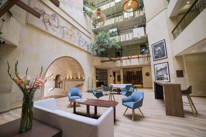 Hotel Interior 10 of 101