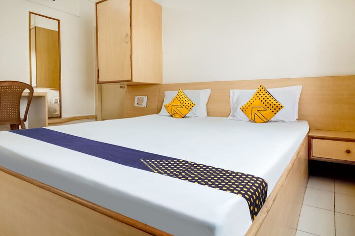 Room 5 of 26