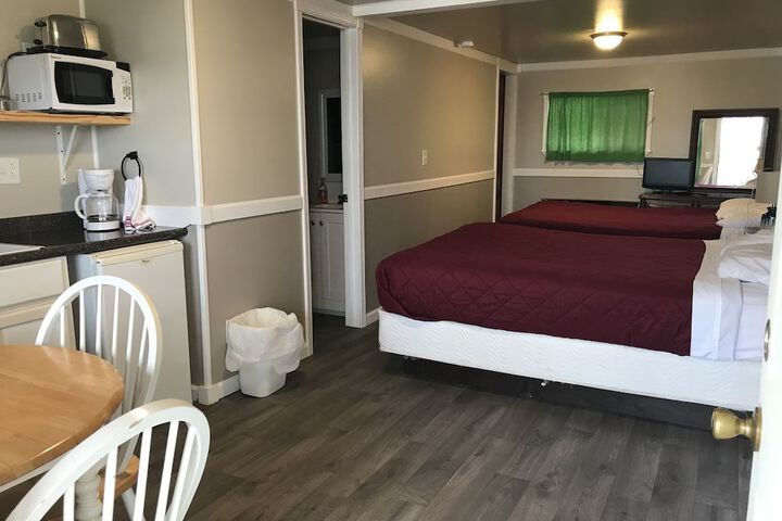 Room 4 of 29