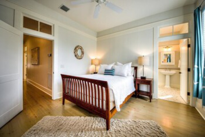 Room 15 of 21