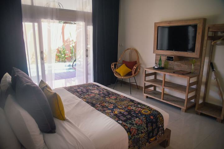 Room 2 of 59