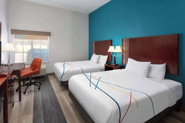 Room 14 of 40