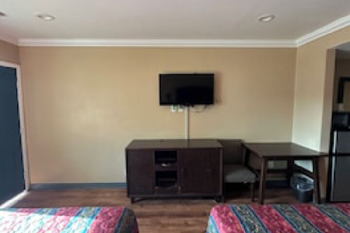 Room 61 of 126