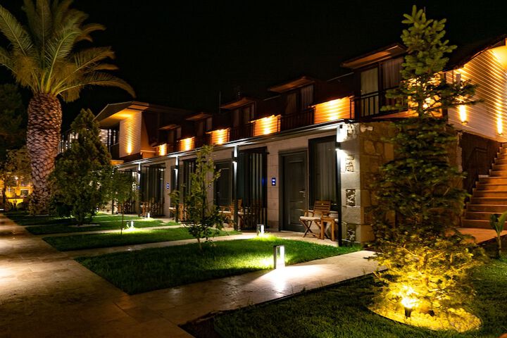 Hotel 78 of 89