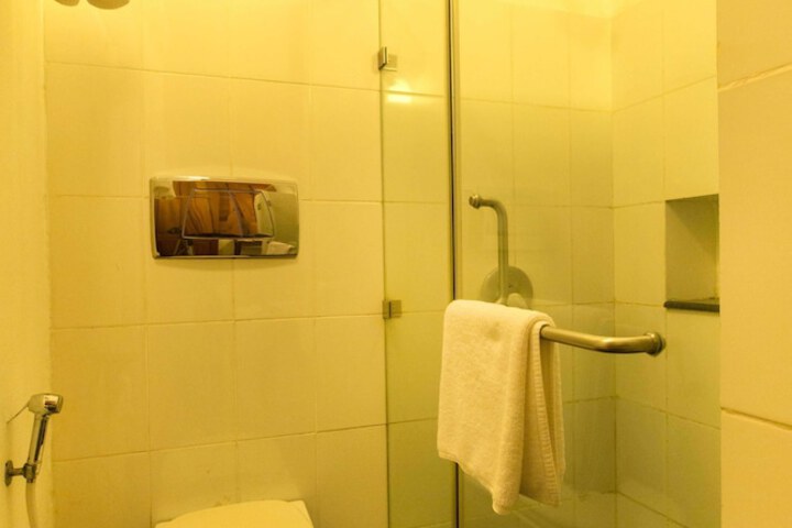 Bath Photo