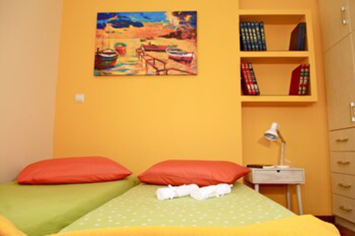 Room 38 of 40