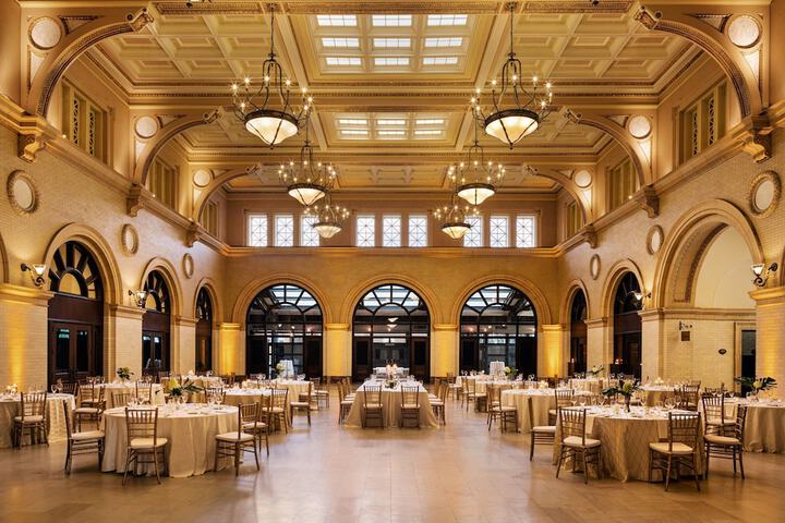 Banquet hall