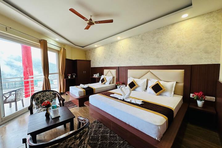 Room 21 of 25