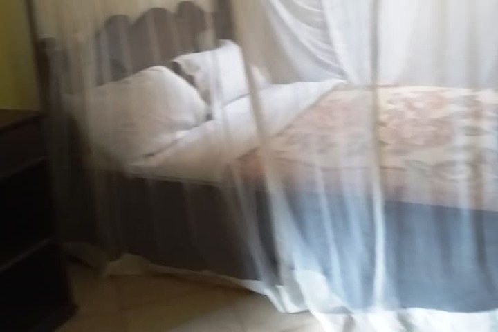 Room 5 of 20