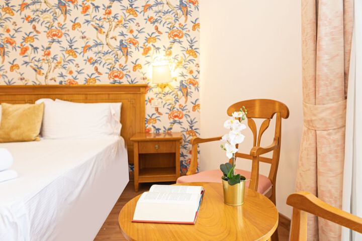 Room 49 of 134