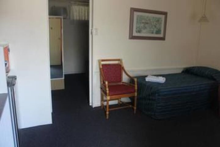 Room 14 of 71