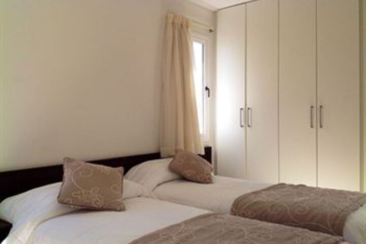 Room 13 of 41