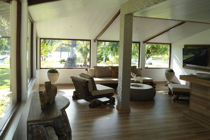 Lobby Photos