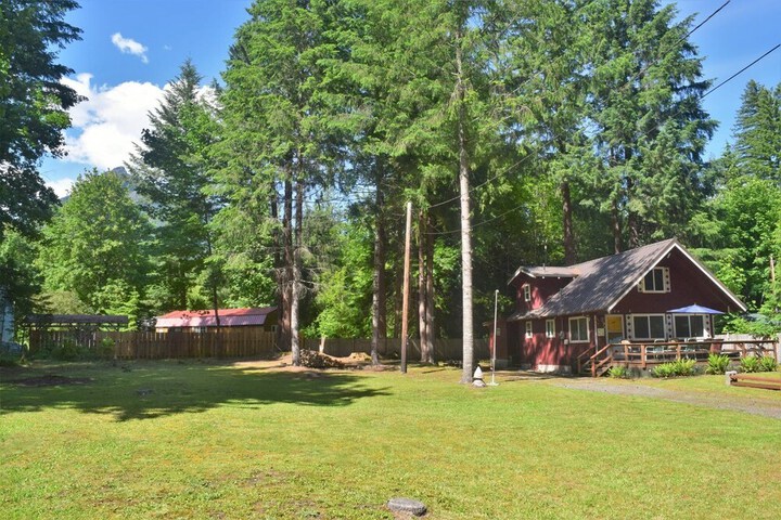 Property Grounds 33 of 47