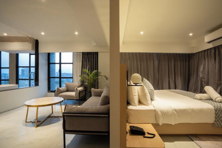 Room 60 of 90