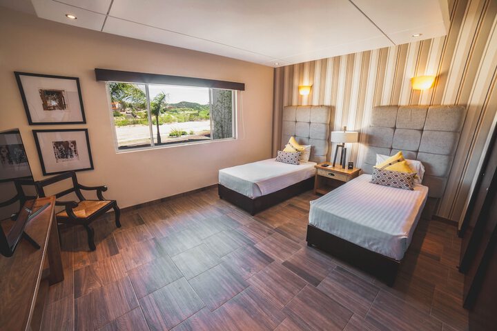 Room 15 of 146