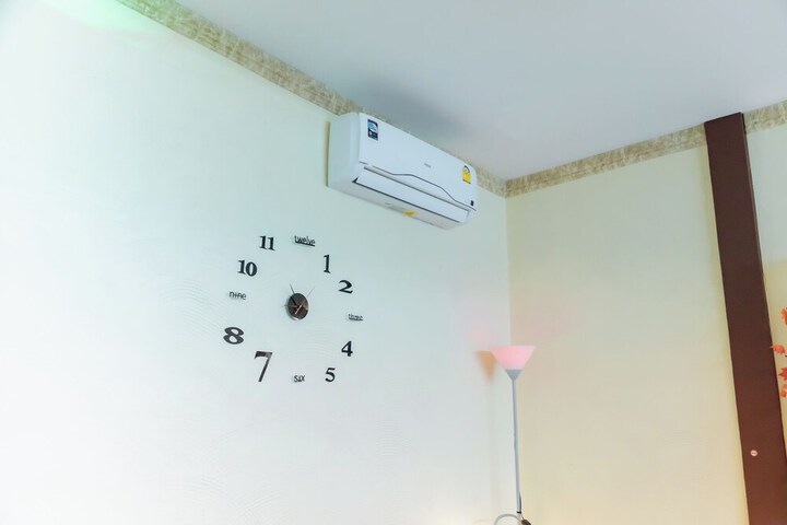 Room 65 of 196