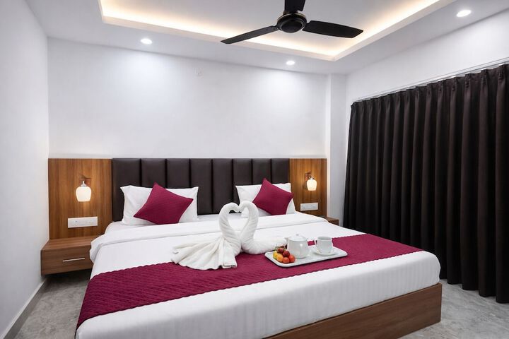 Room 2 of 15