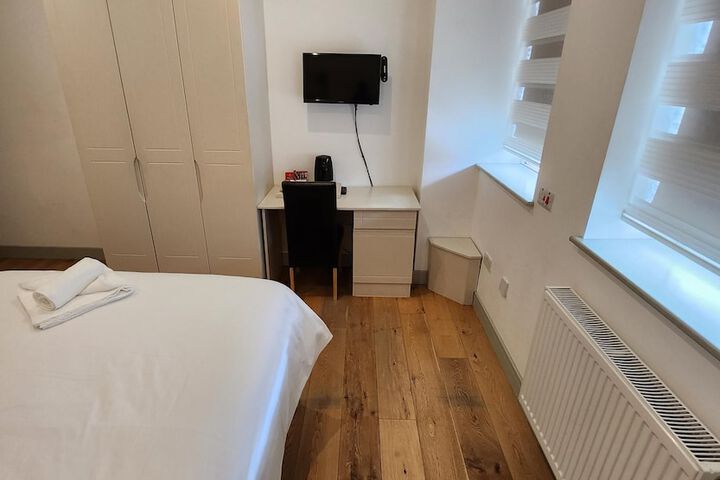 Room 14 of 46