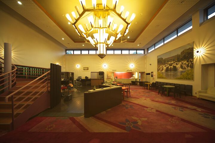 Hotel Lobby