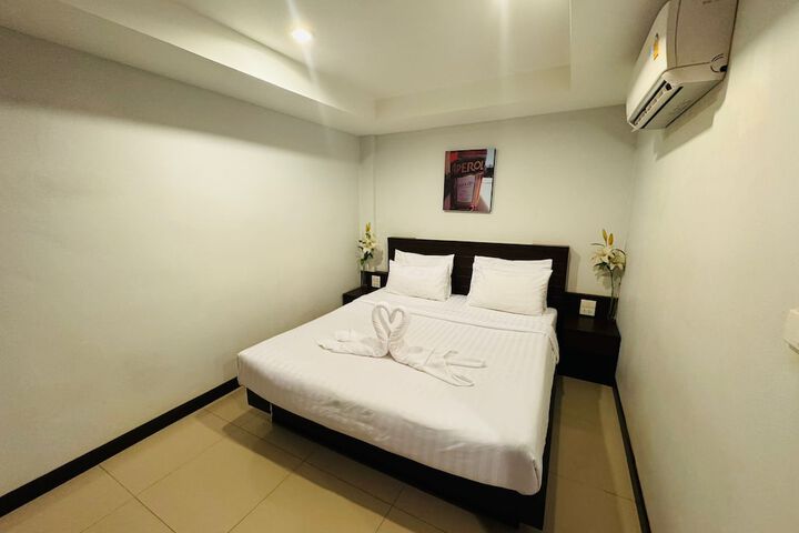 Room 15 of 91