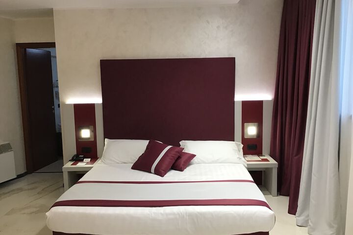 Room 30 of 70