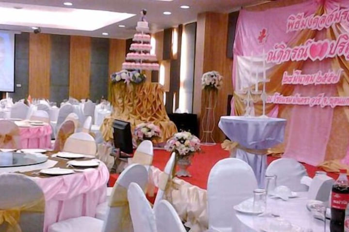 Wedding/Banquet 22 of 32