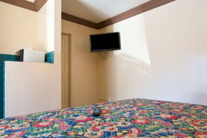 Room 38 of 43