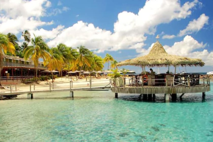 Hotel Bakoua Les Trois Ilets
