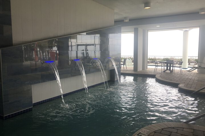 Pool 150 of 190