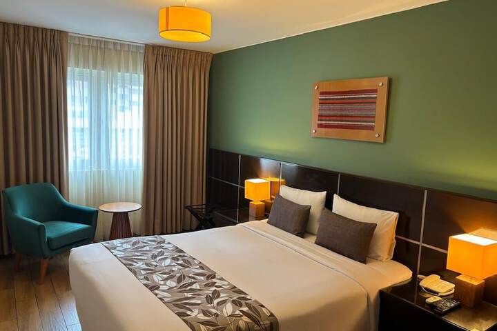 Room 48 of 87