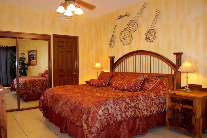 Room 47 of 599