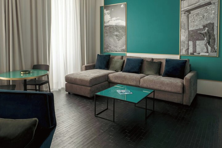 Room 40 of 105