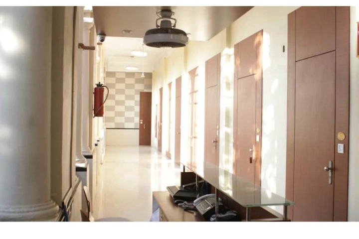 Hotel Interior 11 of 31