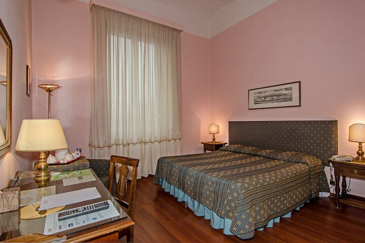 Room 31 of 85